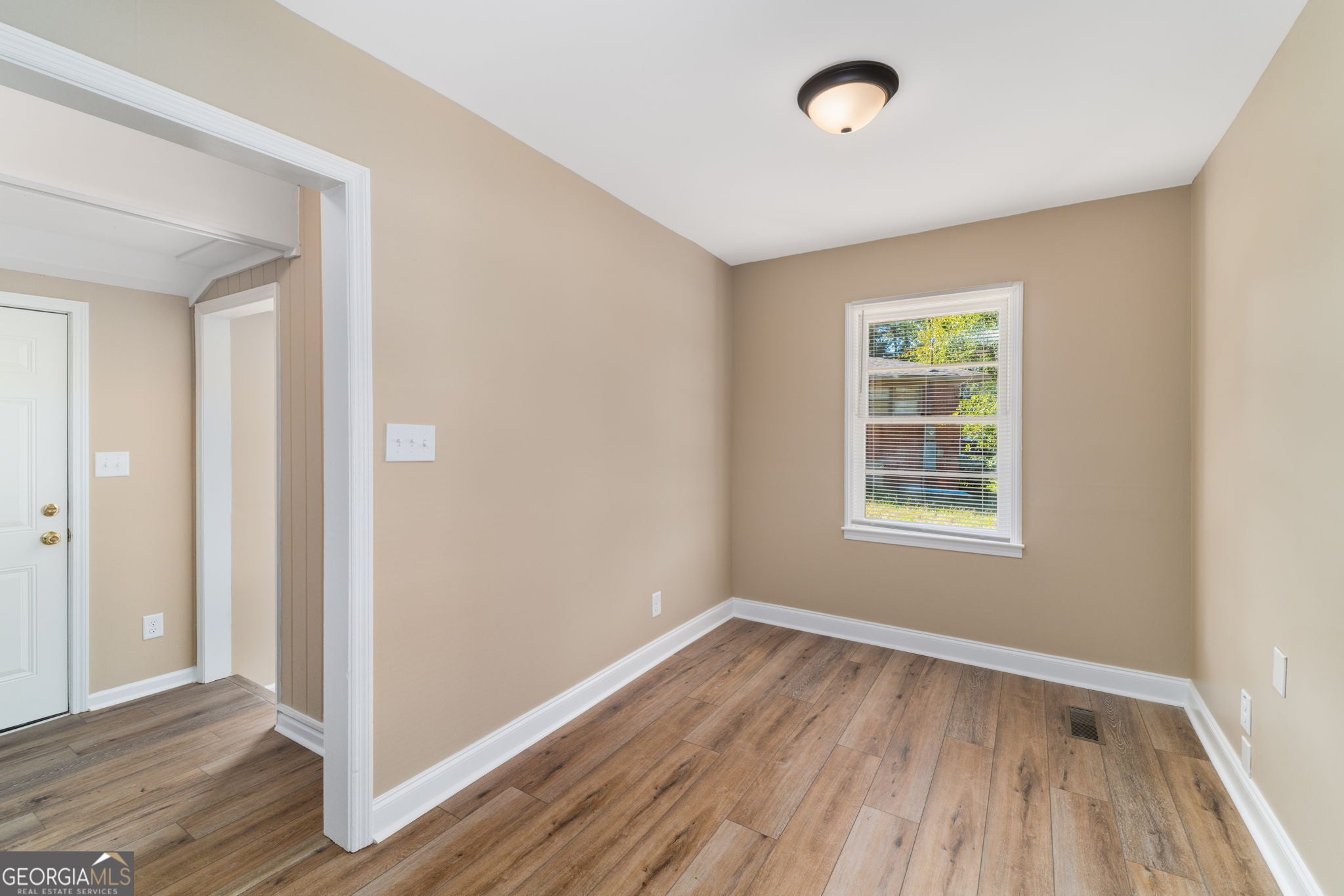 2609 Tredway DR