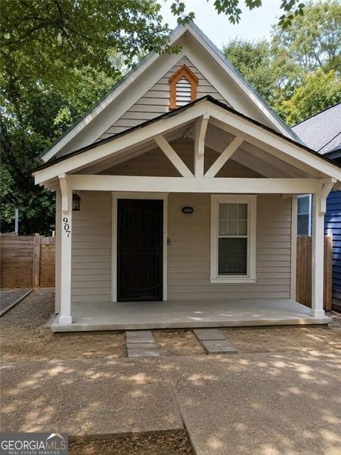 Photo of 907 Smith Street SW, Atlanta, GA 30310 (MLS # 10771635)