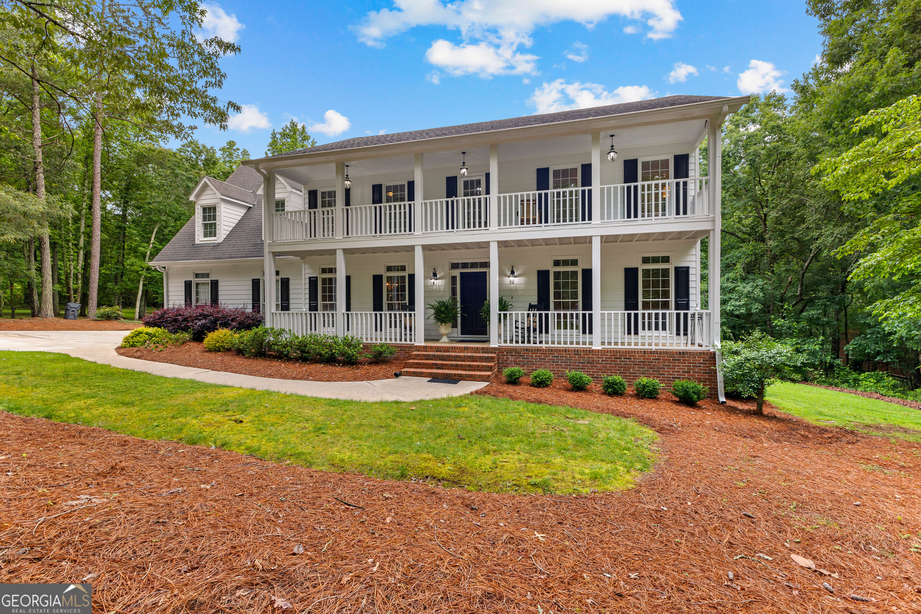 607 Lees Mill RD