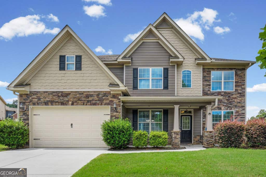 Photo of 1125 Acorn Oak Drive, Lawrenceville, GA 30045 (MLS # 10823114)