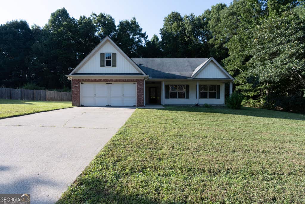 Photo of 153 Elk Drive, Temple, GA 30179 (MLS # 10831327)
