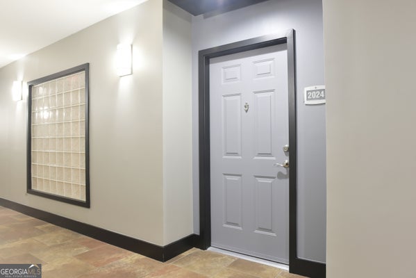 390 17TH ST NW UNIT 2024, ATLANTA, GA 30363 - Image ec2b44d2be2a2d3d76afab031206ef06/579984323