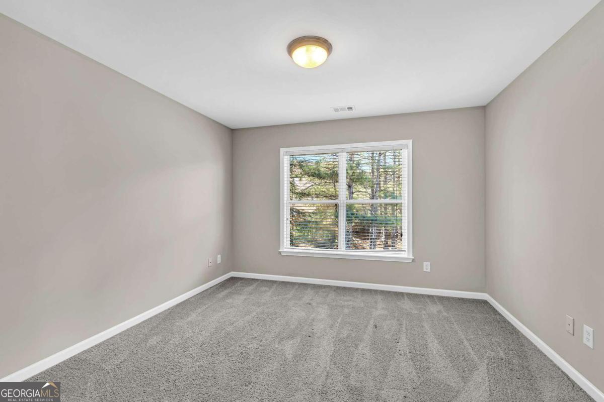 Atlanta, Georgia 30331, United States, 7 Bedrooms Bedrooms, ,5 BathroomsBathrooms,Residential,Active,36237