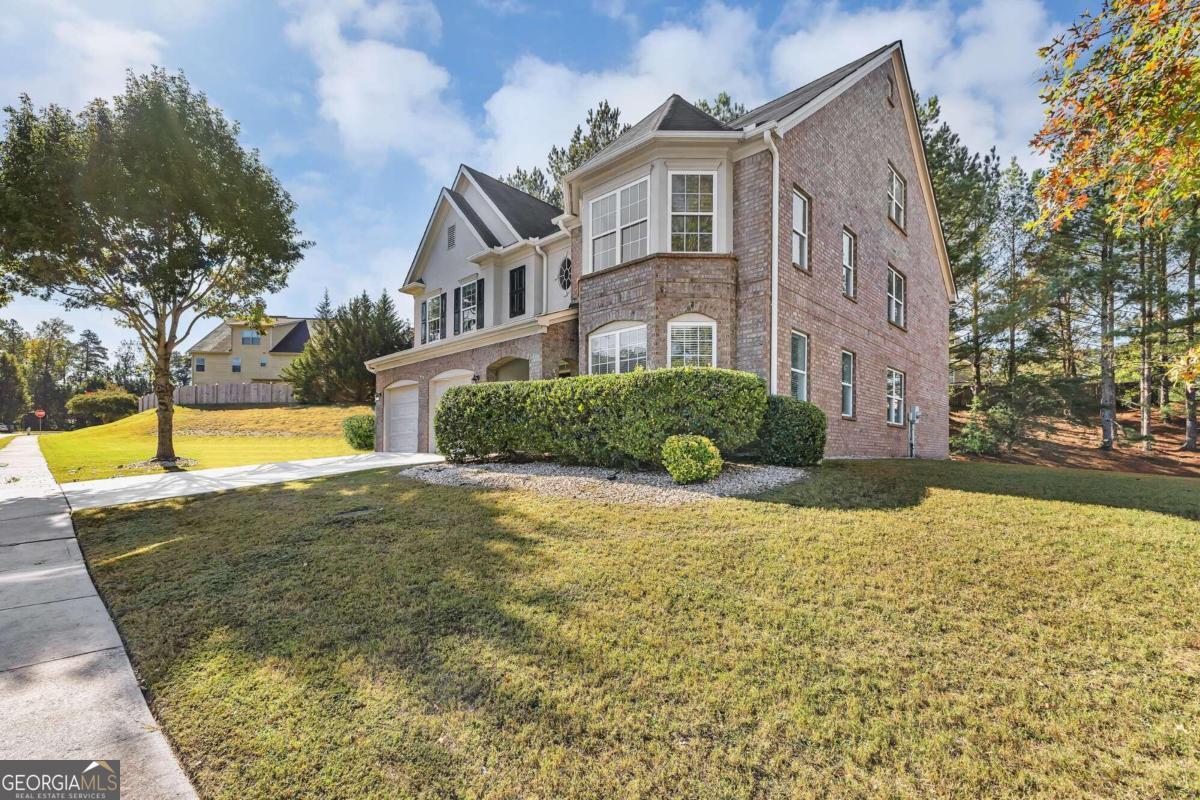 Atlanta, Georgia 30331, United States, 7 Bedrooms Bedrooms, ,5 BathroomsBathrooms,Residential,Active,36237