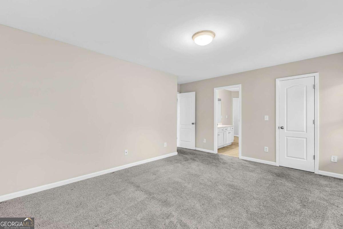 Atlanta, Georgia 30331, United States, 7 Bedrooms Bedrooms, ,5 BathroomsBathrooms,Residential,Active,36237