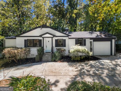 Photo of 1788 Moores Mill Road NW, Atlanta, GA 30310 (MLS # 10627547)