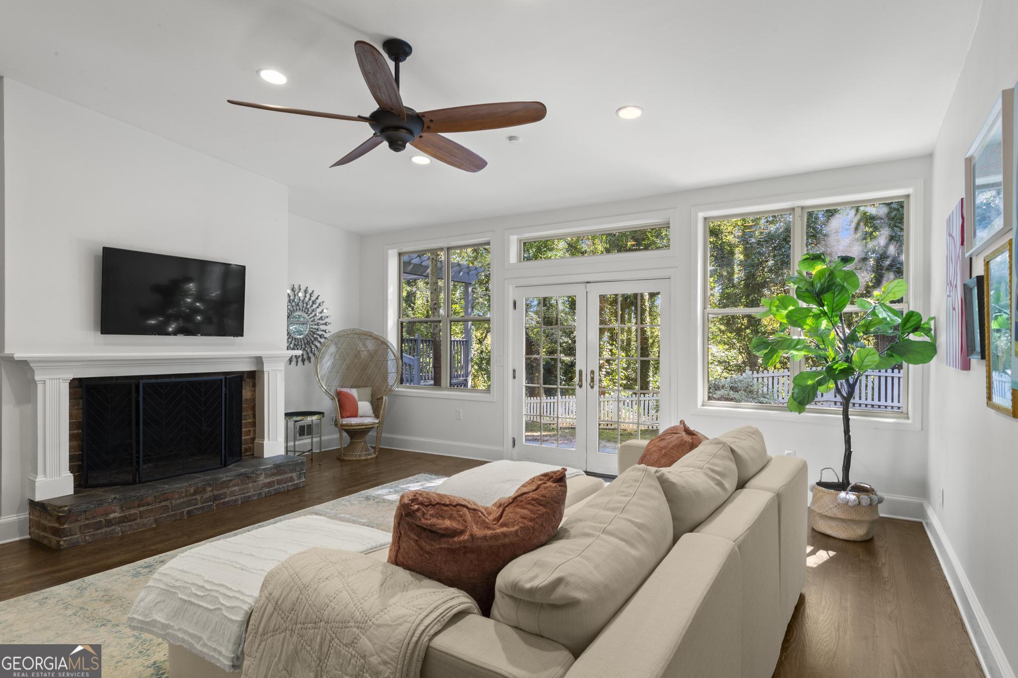 Ridgewood Heights - Residential