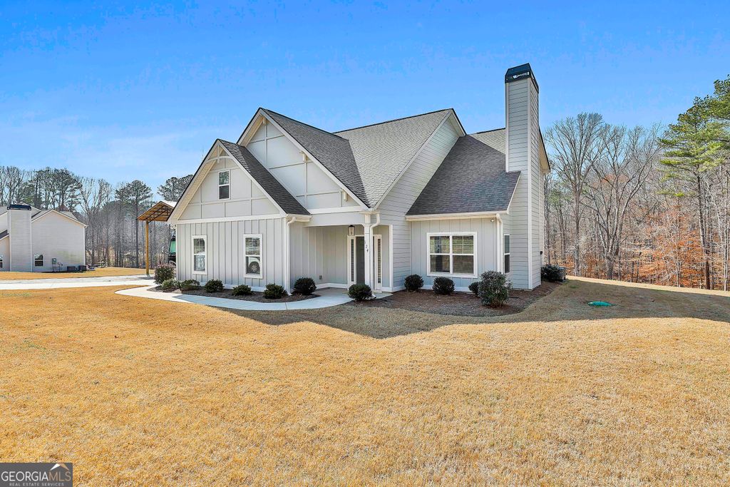 Photo of 124 Wilmington Court, Newnan, GA 30263 (MLS # 10696545)