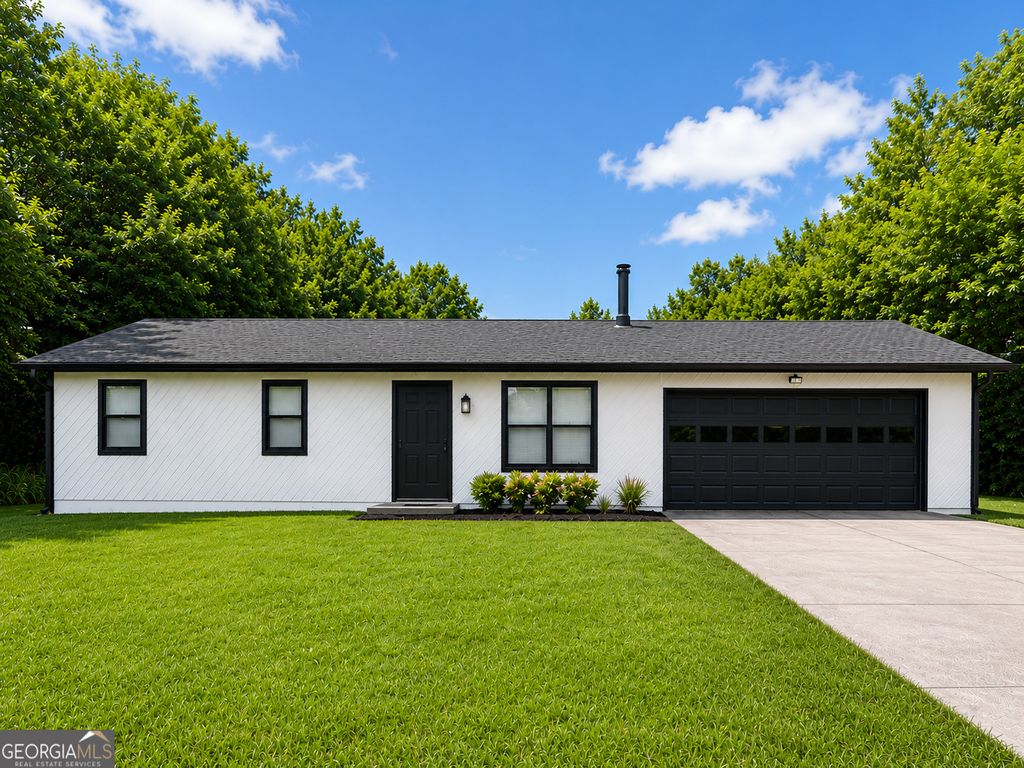 Photo of 105 Dailey Mill Road, McDonough, GA 30253 (MLS # 10764409)