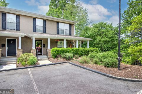 Photo of 3200 Seven Pines Court #108, Atlanta, GA 30339 (MLS # 10738253)