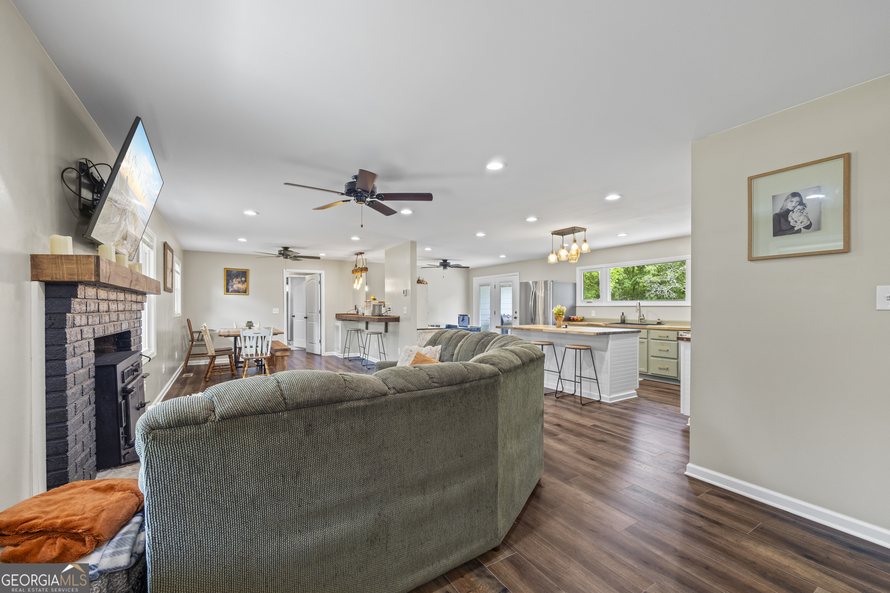 1250 Campbell Ridge RD