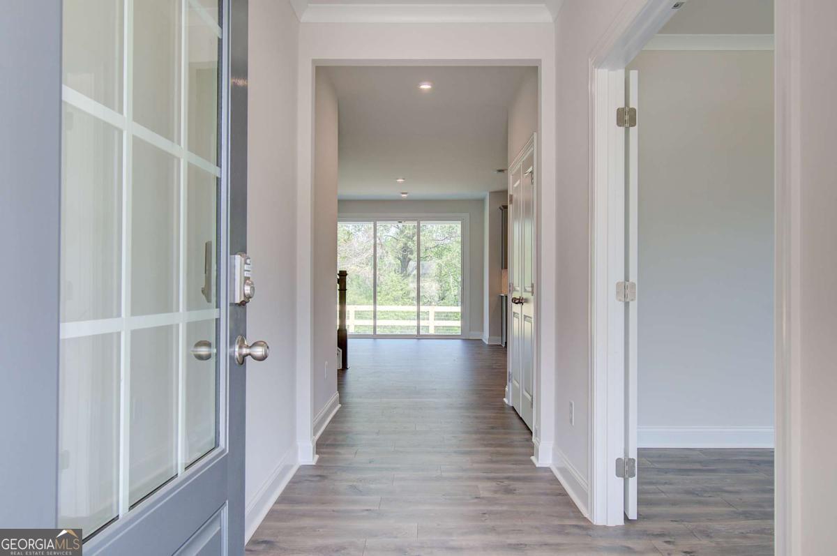 4041 Adler CIR
