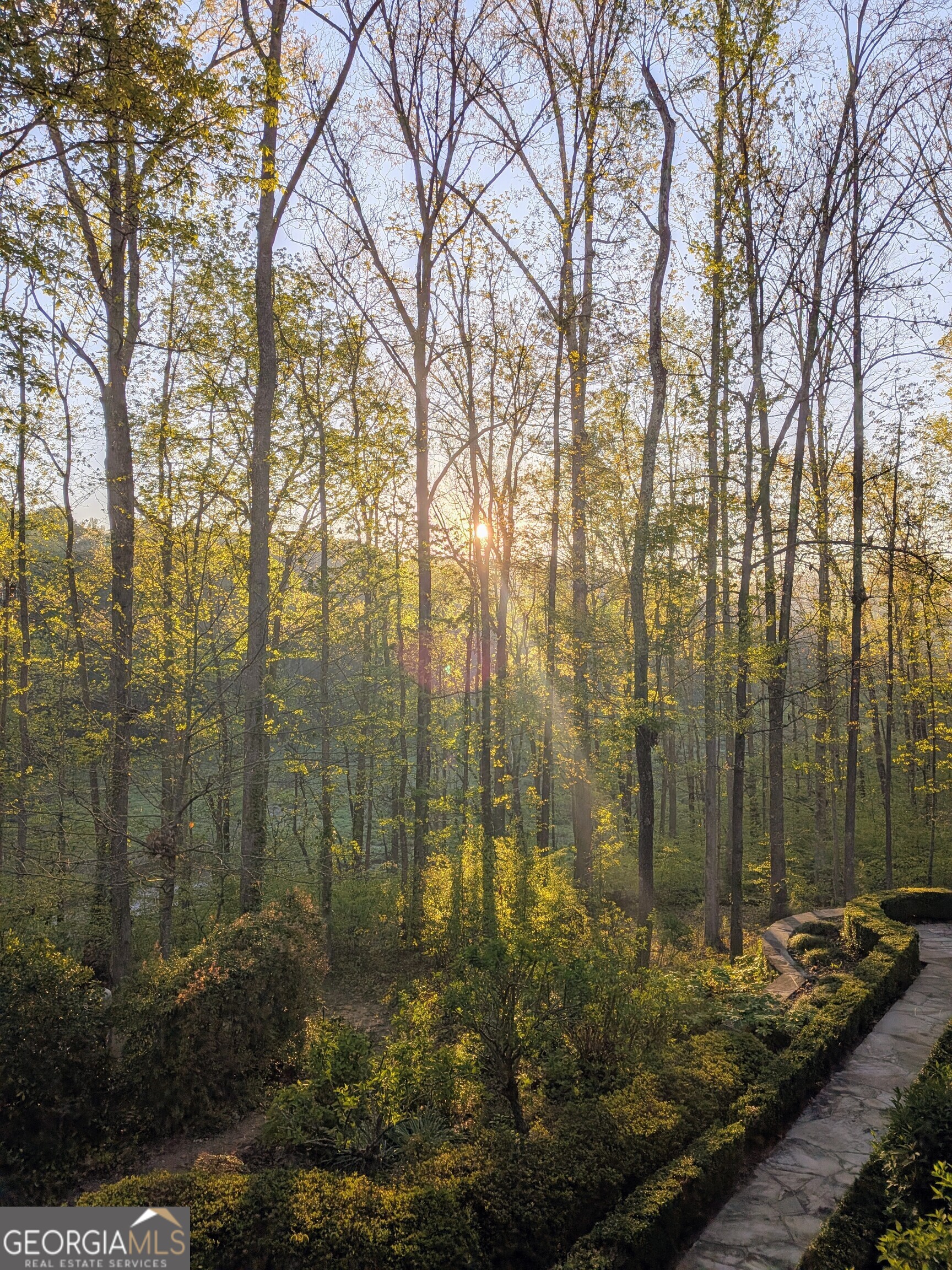 805 Old Mill CT