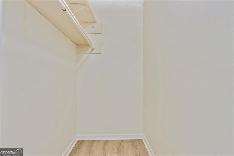 Booth circle - Residential Income