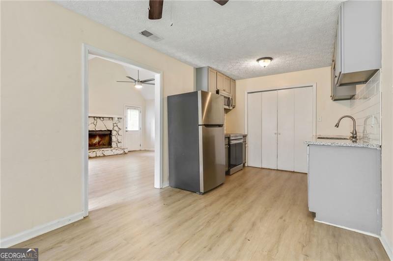 Booth circle - Residential Income