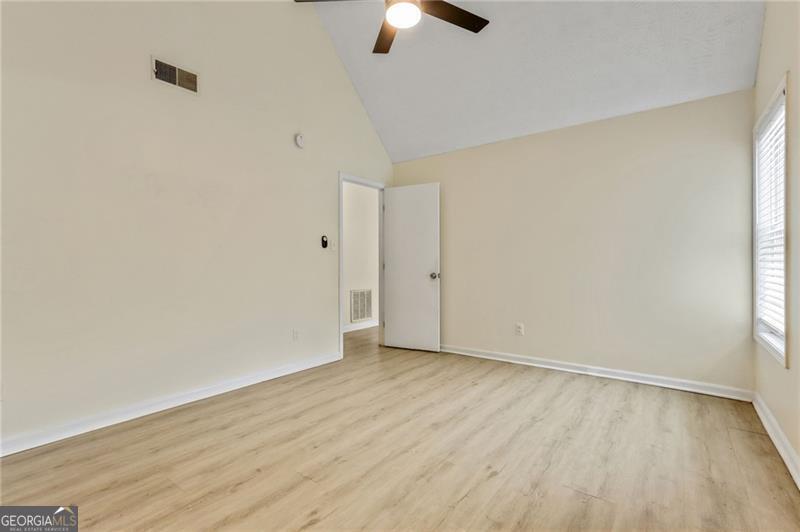 Booth circle - Residential Income