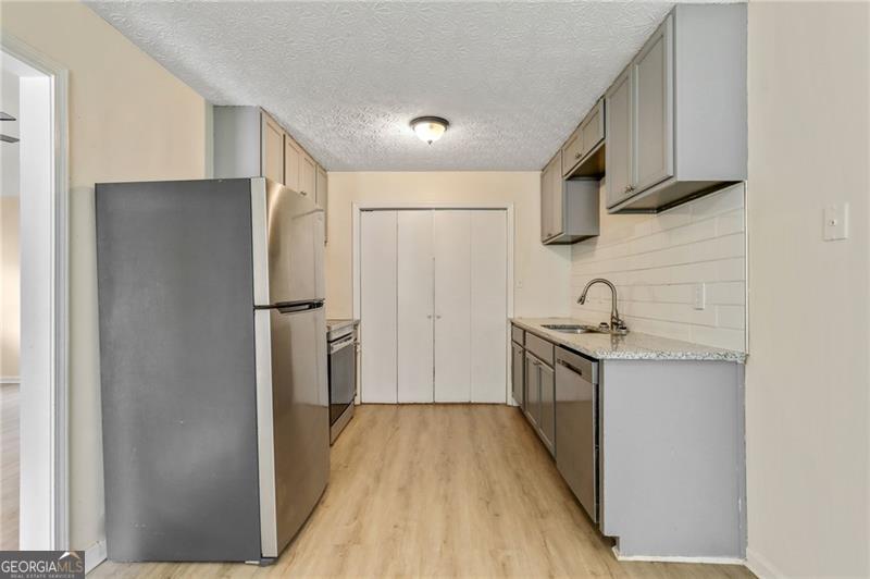 Booth circle - Residential Income