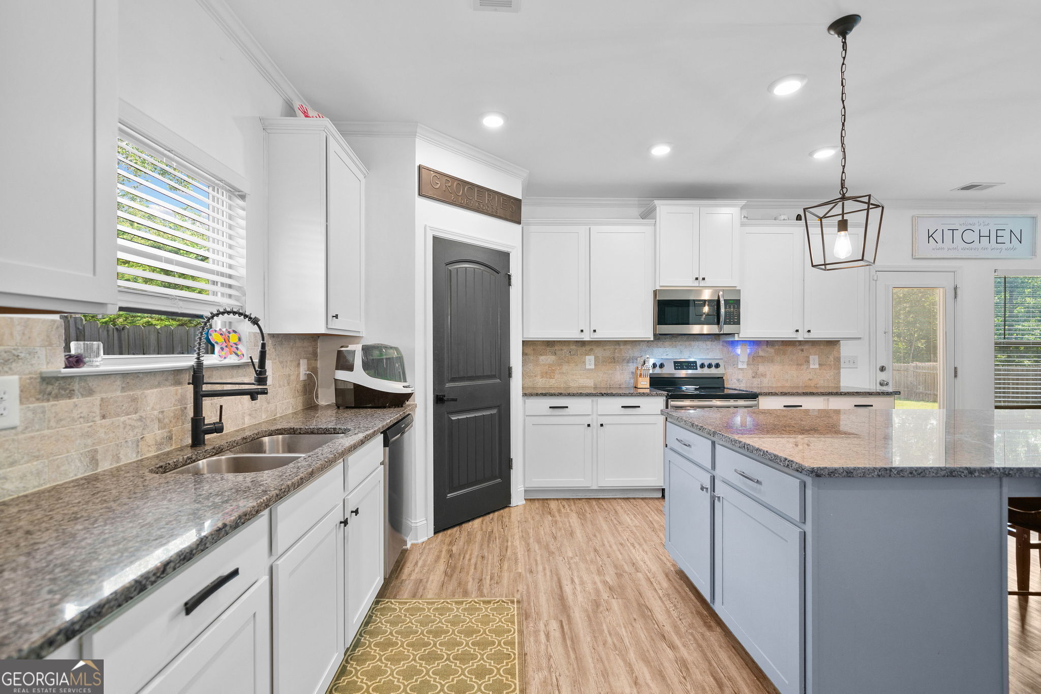 Foothills at Rydal - Residential