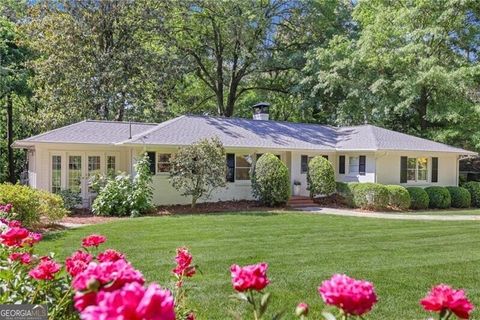 Photo of 1520 Moores Mill Road NW, Atlanta, GA 30327 (MLS # 10740516)