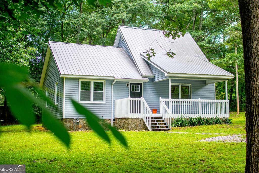 Photo of 35 Jiles Road, Carrollton, GA 30117 (MLS # 10804640)