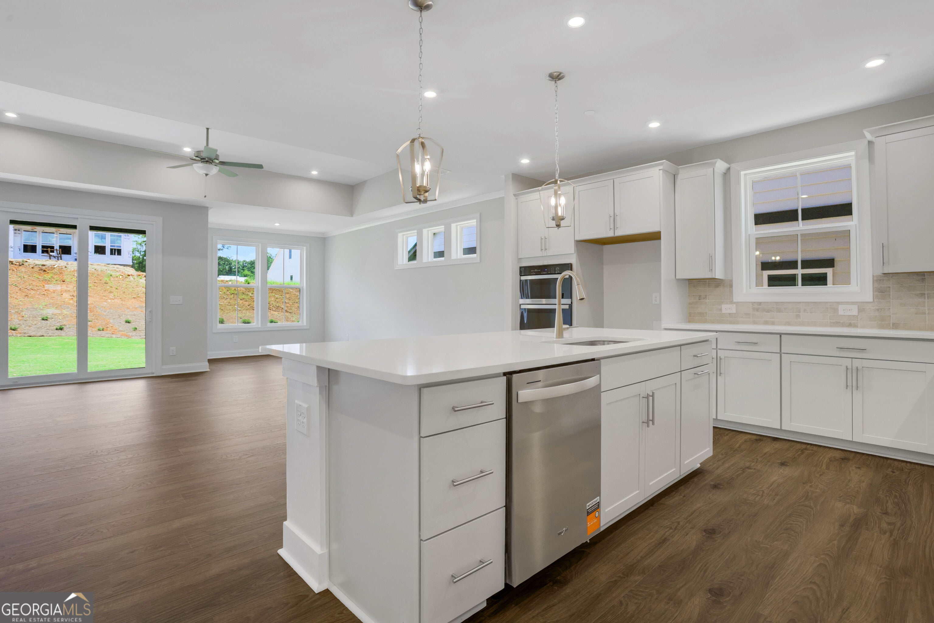 130 Willowfern LN