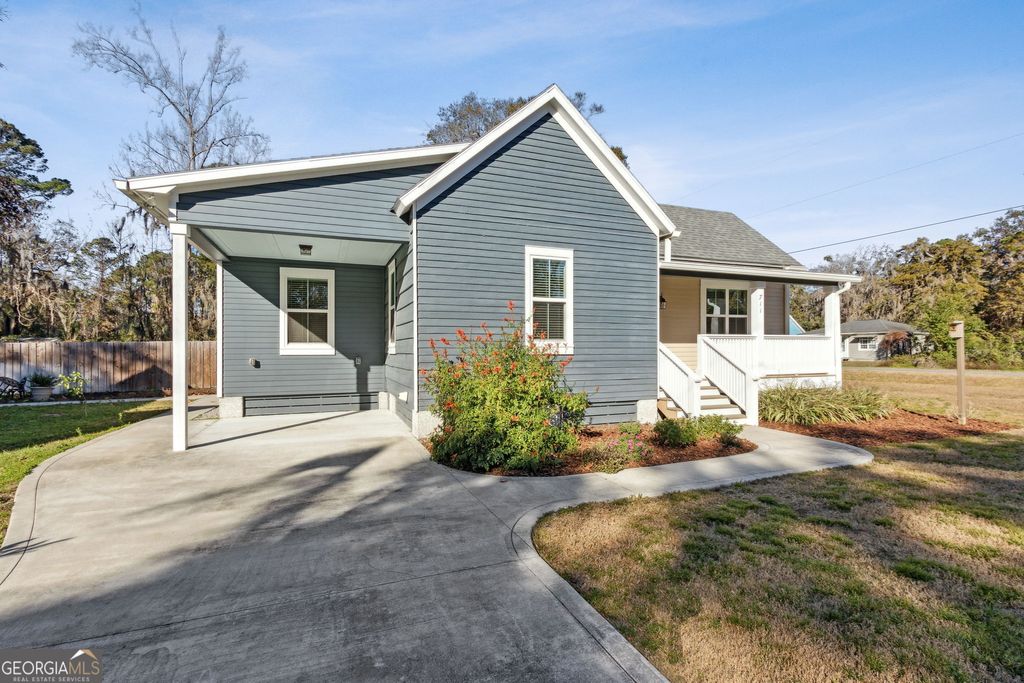 Photo of 711 Wheeler Street, Saint Marys, GA 31558 (MLS # 10680433)