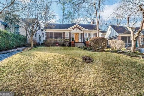 Photo of 777 Brookridge Drive NE, Atlanta, GA 30306 (MLS # 10762950)