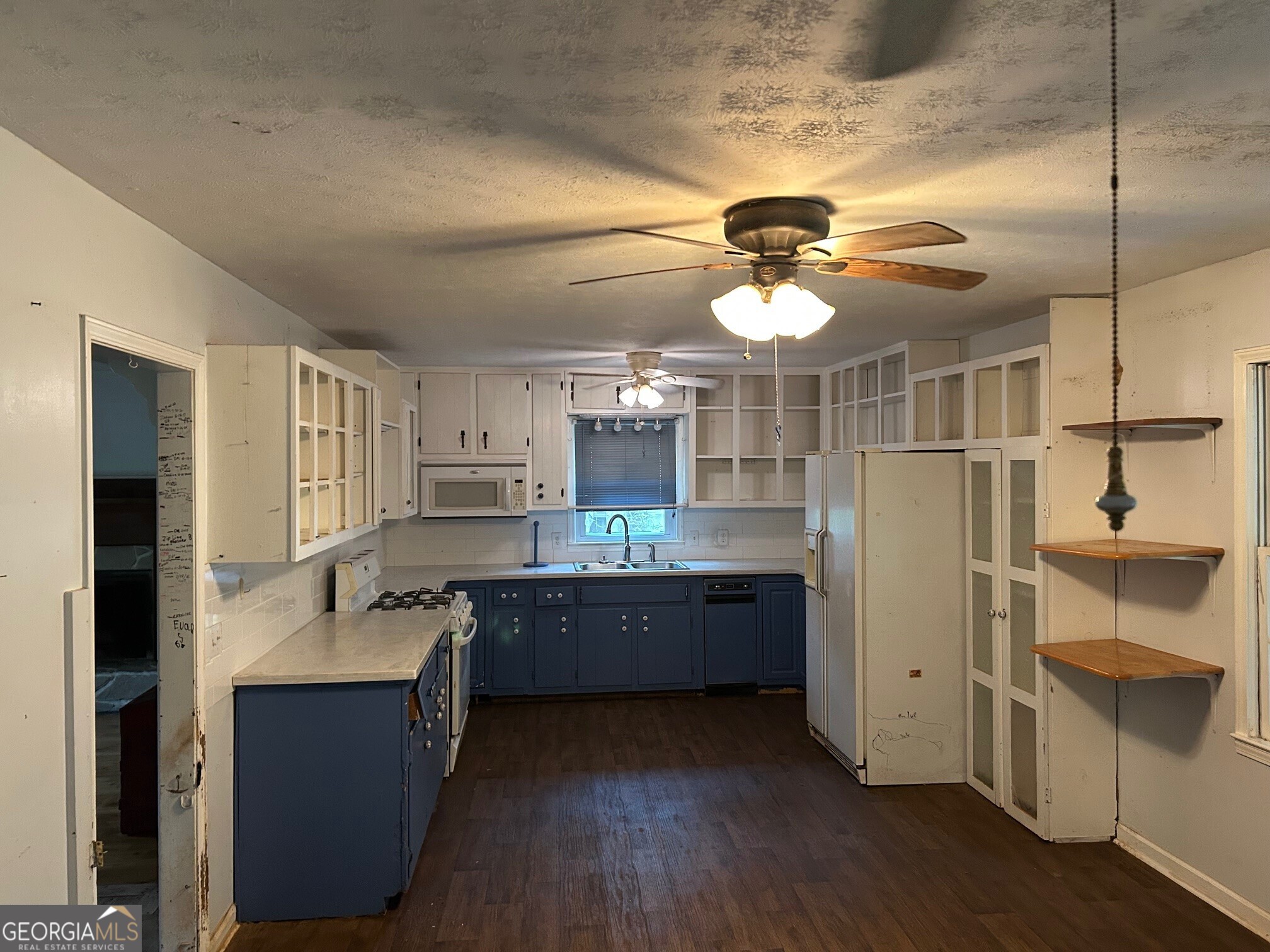76 West Wedgewood CIR