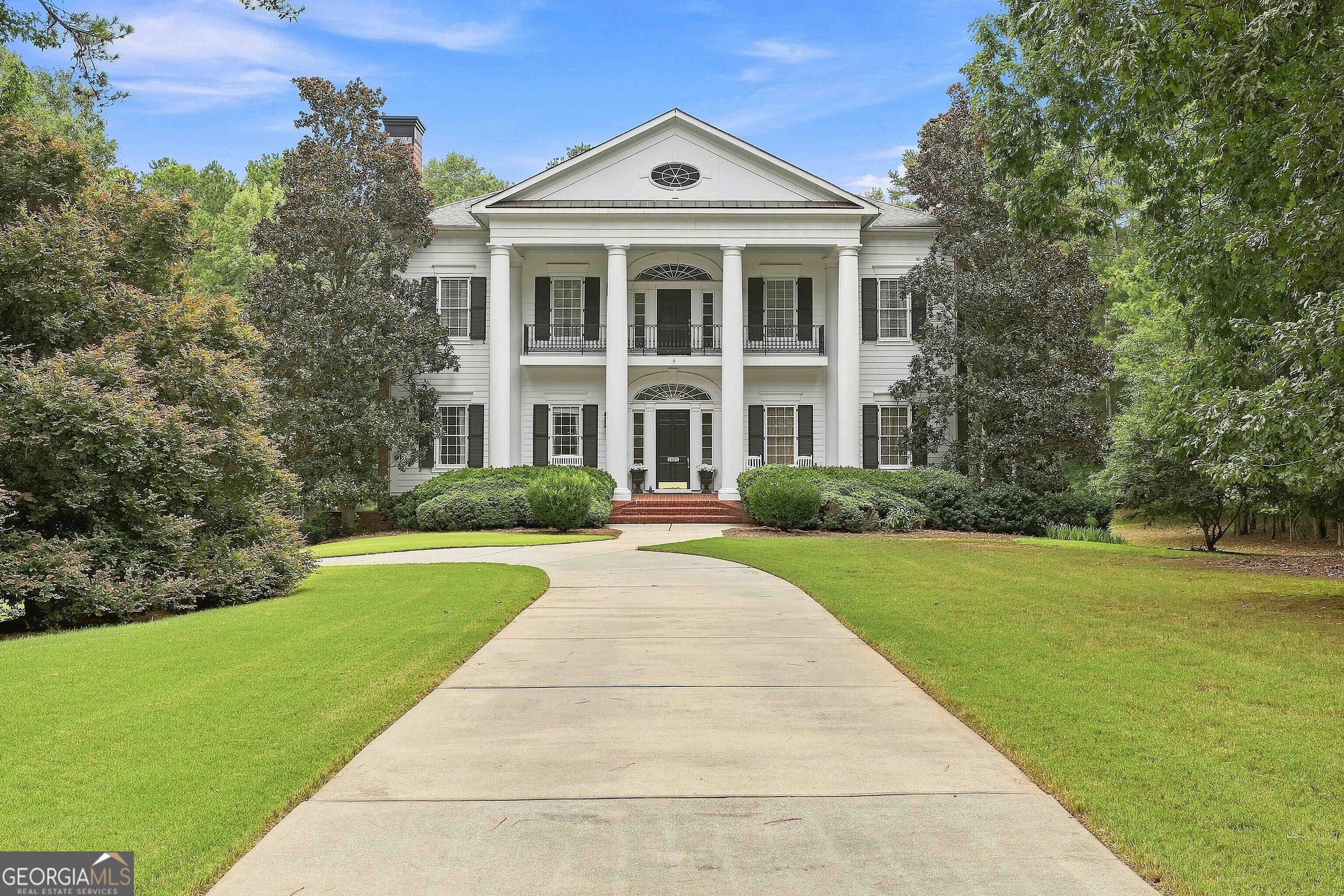 1305 Layor CT