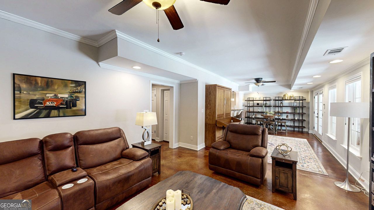 Laurel Ridge - Residential