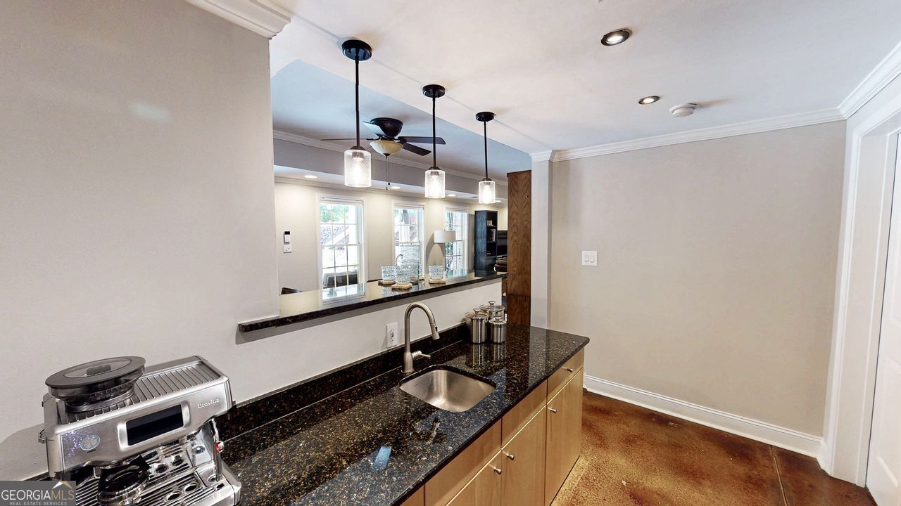 Laurel Ridge - Residential