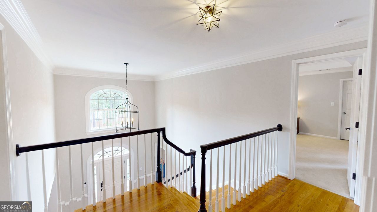 Laurel Ridge - Residential