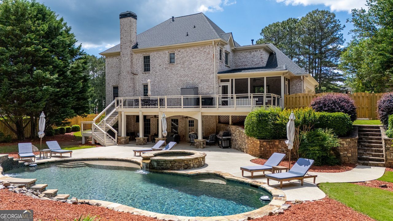 Laurel Ridge - Residential