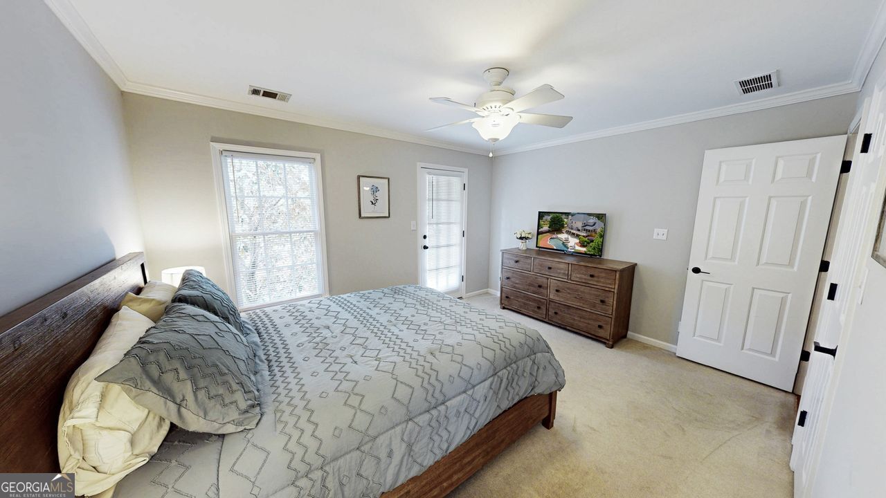 Laurel Ridge - Residential