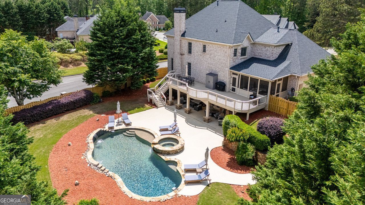 Laurel Ridge - Residential