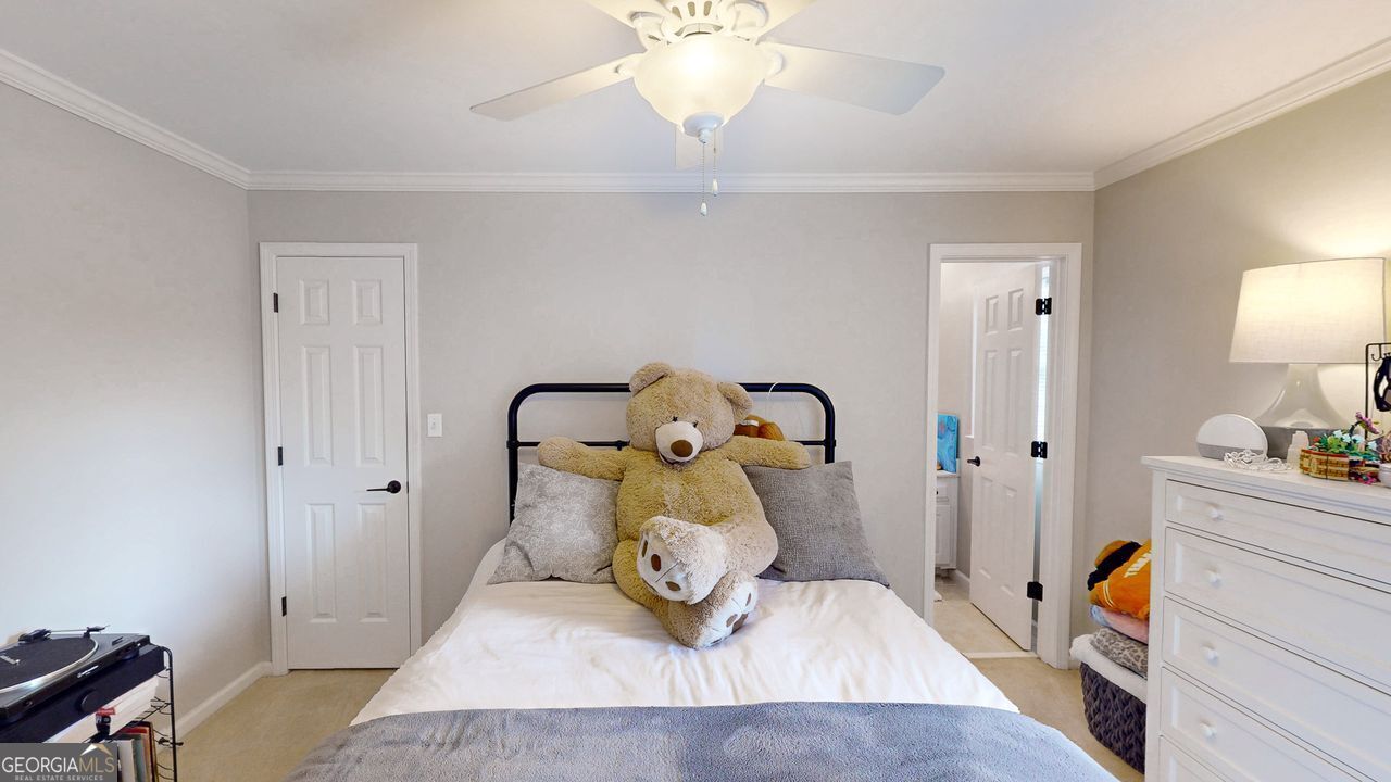 Laurel Ridge - Residential