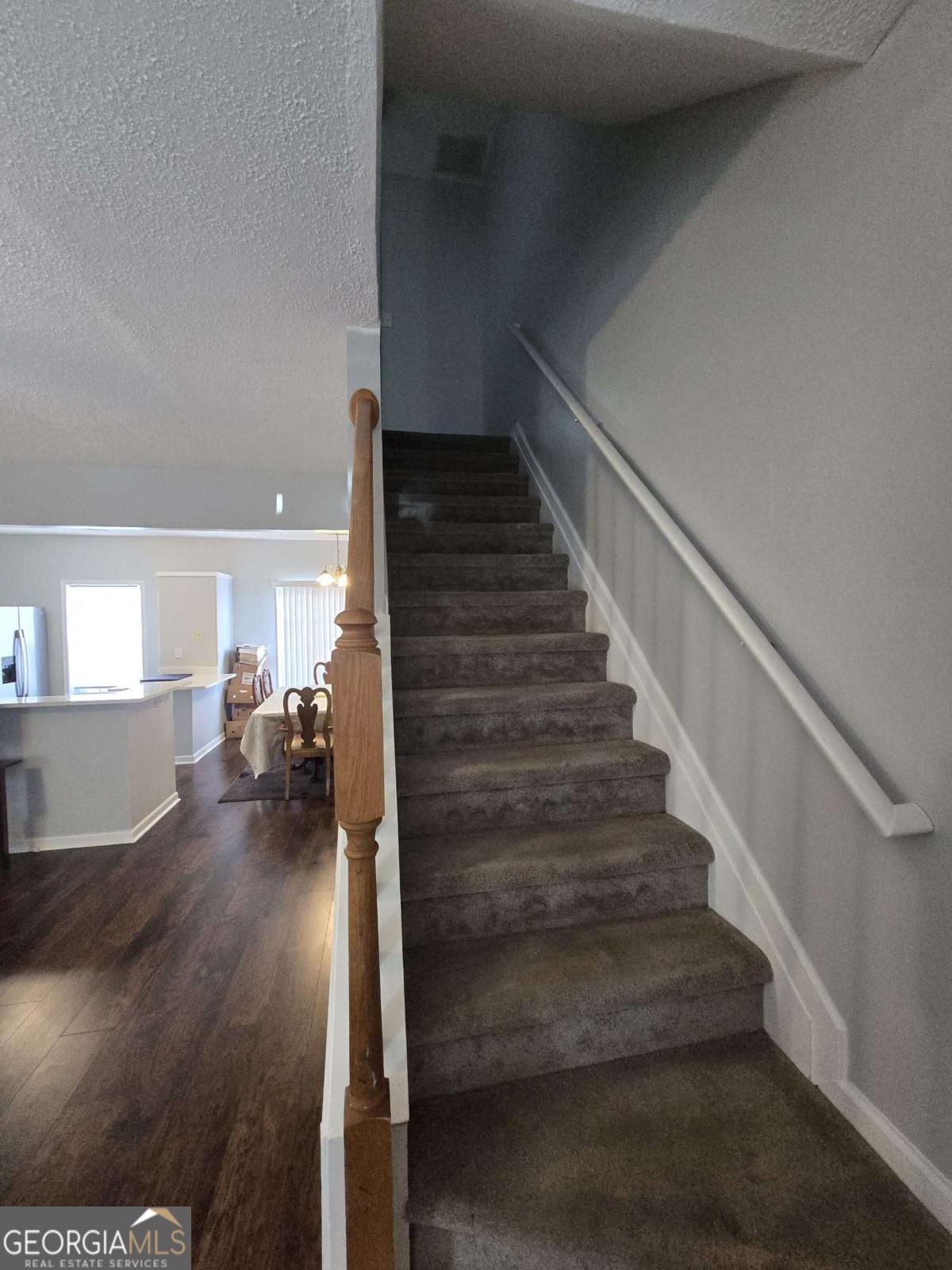 1090 Kilmington CT 8