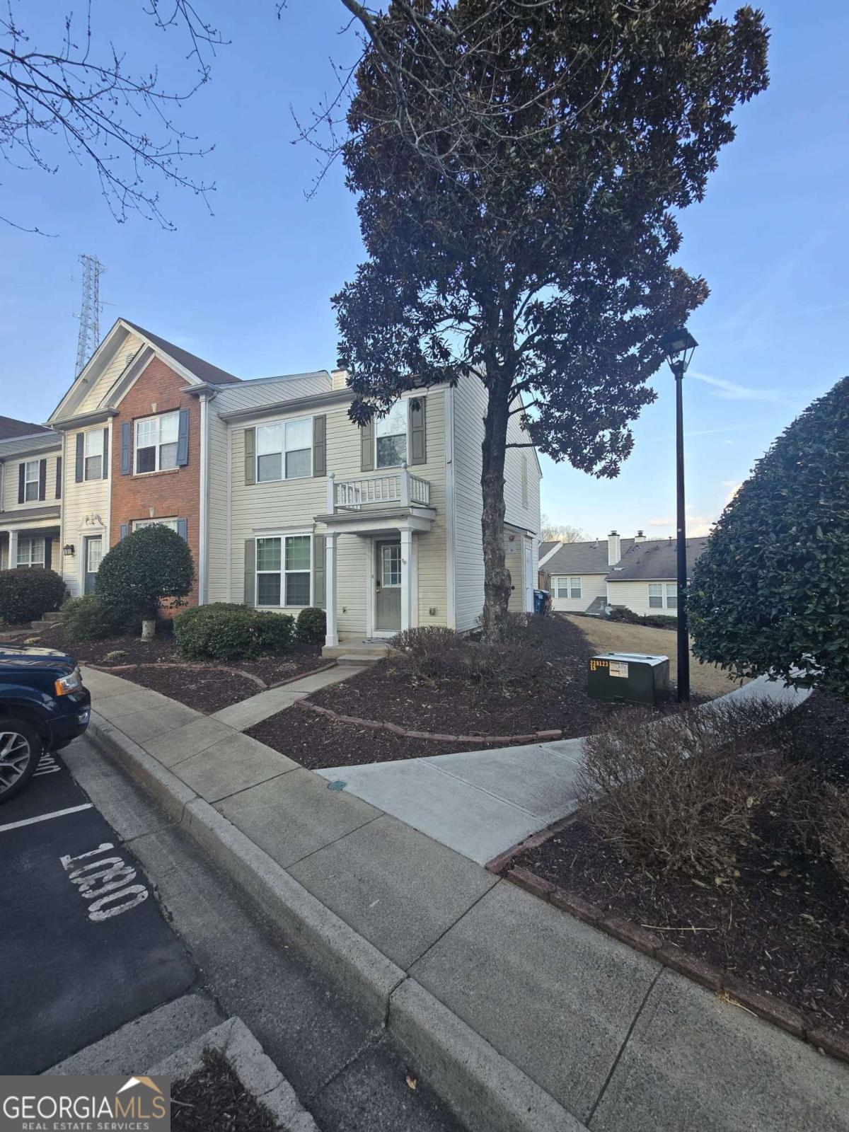 1090 Kilmington CT 8