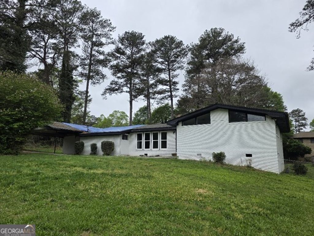 Photo of 3483 N Creekview Drive, Lawrenceville, GA 30044 (MLS # 10725820)