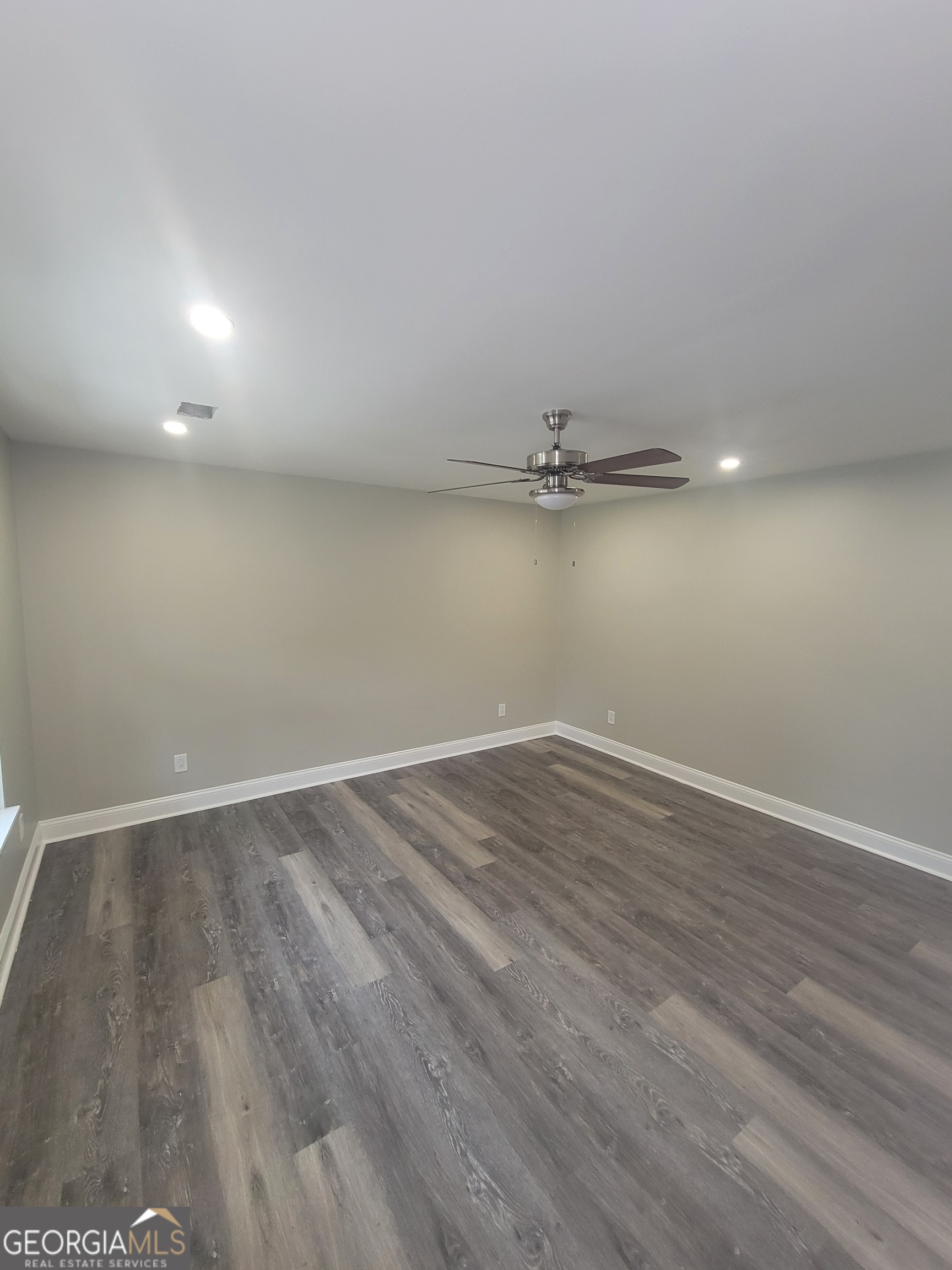 253 Deerfield DR