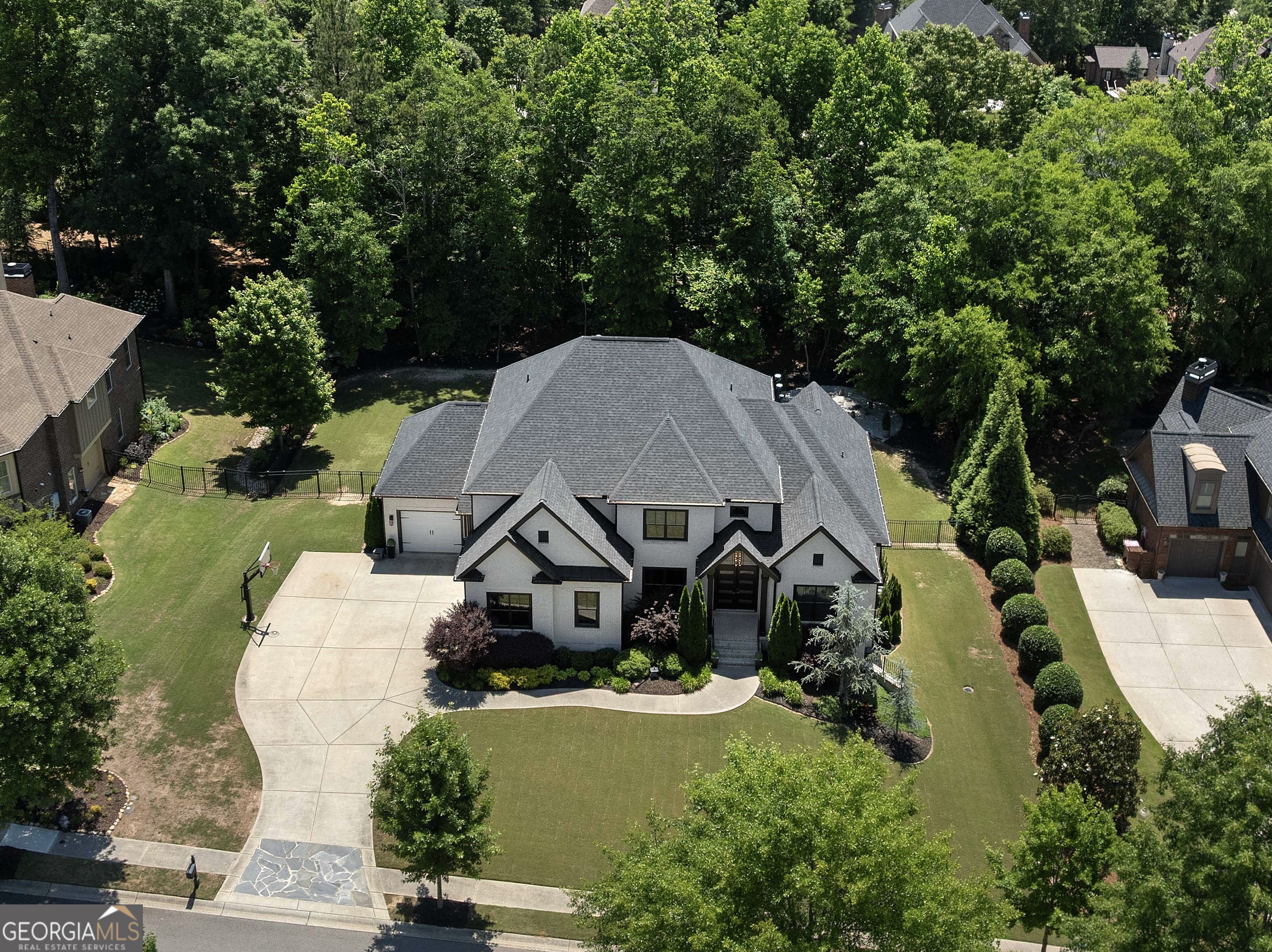 2343 Northern Oak DR