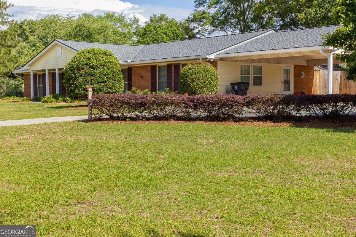 675 Mountain View DR