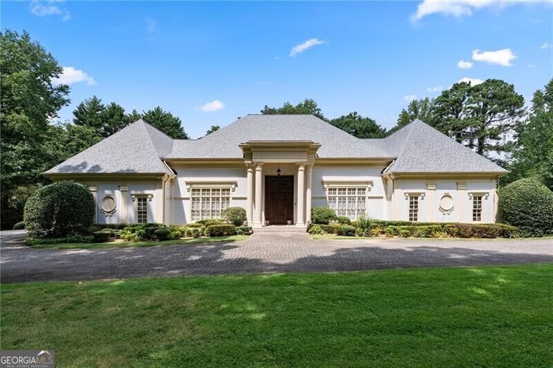 Photo of 4430 Mount Paran Parkway NW, Atlanta, GA 30327 (MLS # 10848333)