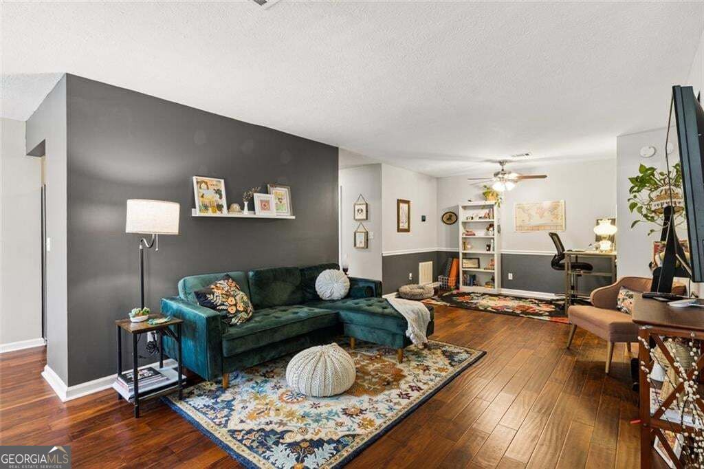 Photo of 804 Peachtree Forest Avenue, Peachtree Corners, GA 30092 (MLS # 10844628)
