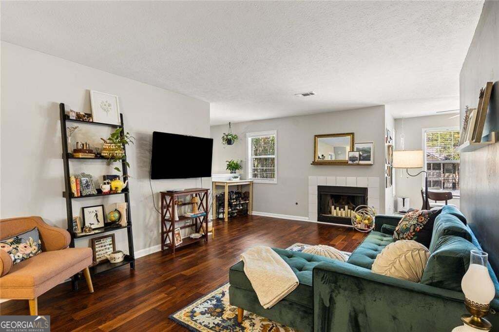 804 Peachtree Forest AVE