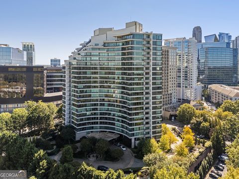 Photo of 700 Park Regency Place NE #1503, Atlanta, GA 30326 (MLS # 10665353)