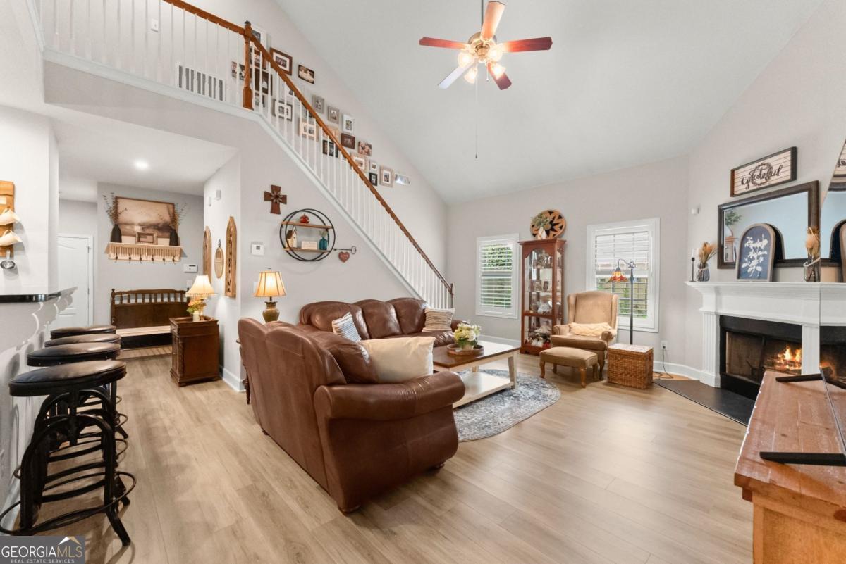 6943 Grand Hickory DR