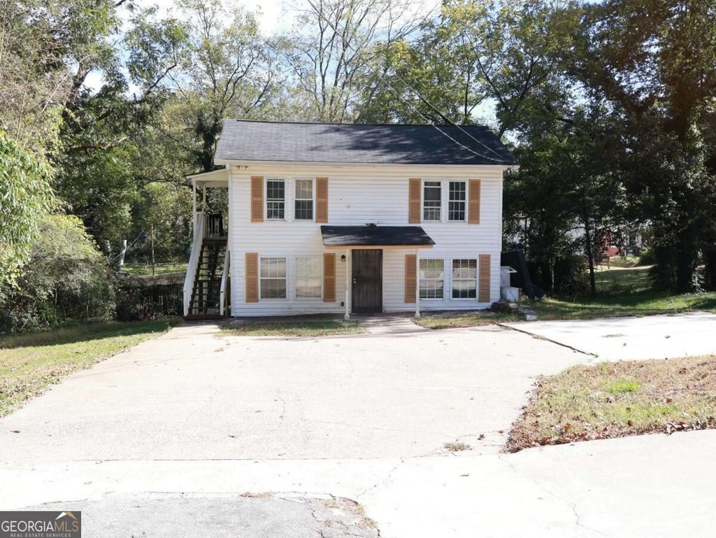 Photo of 337 Fairburn Road NW, Atlanta, GA 30331 (MLS # 10880345)