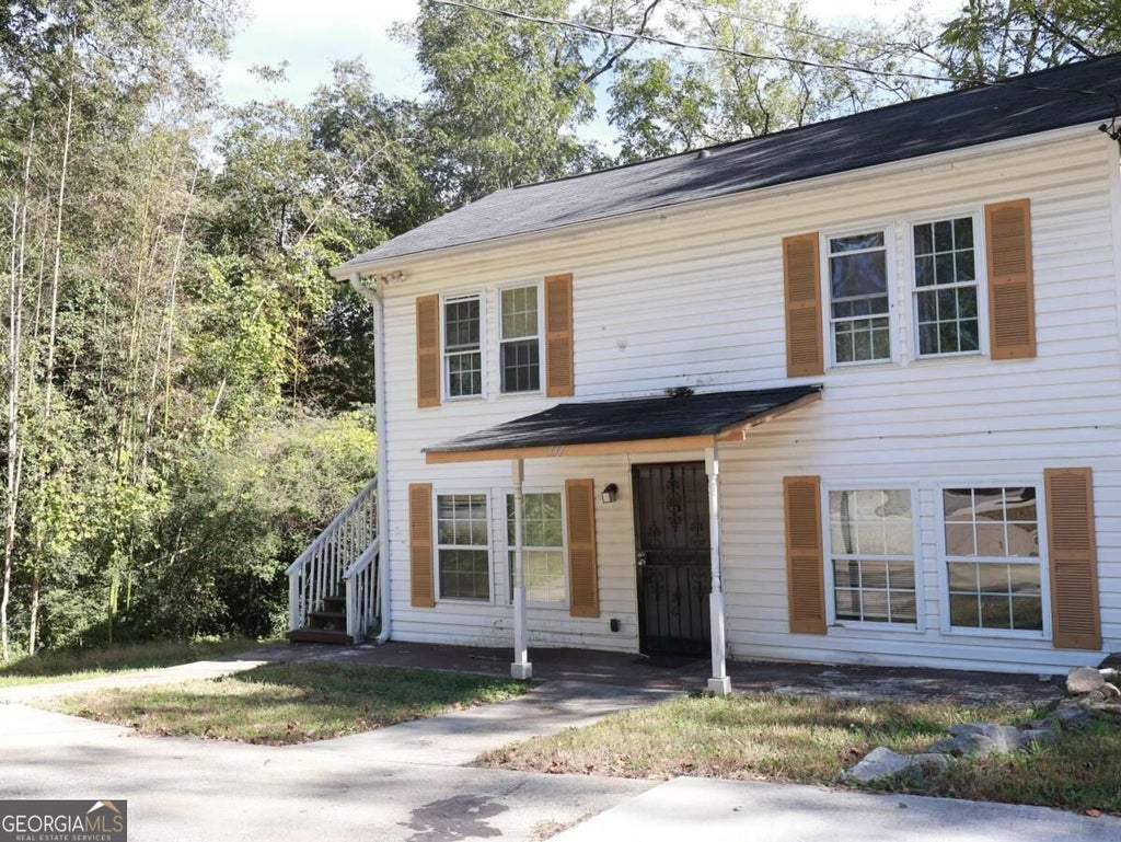 Photo of 337 Fairburn Road NW, Atlanta, GA 30331 (MLS # 10880345)