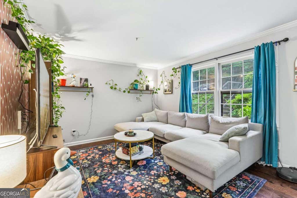 Photo of 168 Barone Place NW, Atlanta, GA 30327 (MLS # 10825774)